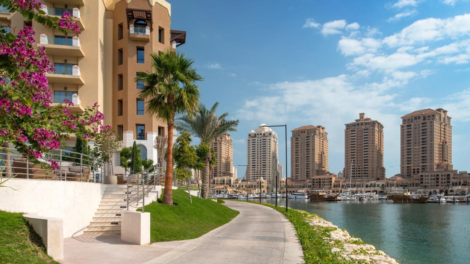The St. Regis Marsa Arabia Island, The Pearl Qatar Hotel